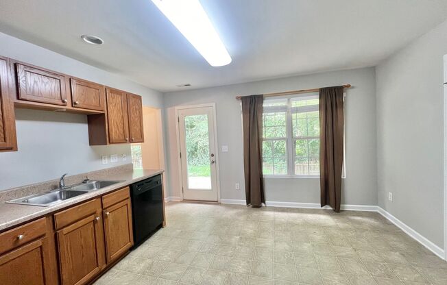 Cozy 3BD, 2.5BA Raleigh Home with a Fenced Yard in an HOA Community with a Pool