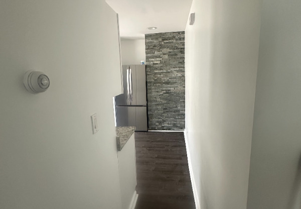 41 HINSDALE PL