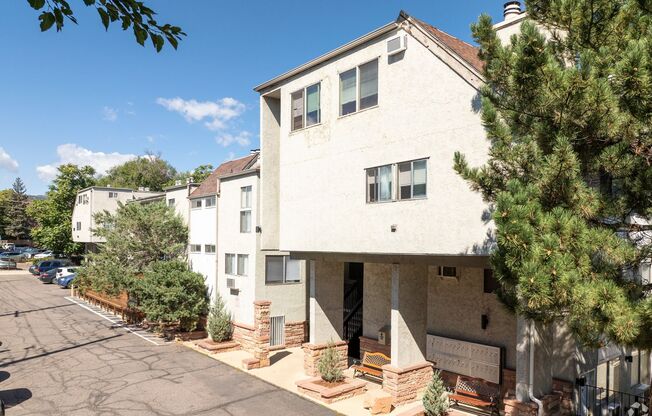 2 beds, 1 bath, 625 sqft, $1,595, Unit 315