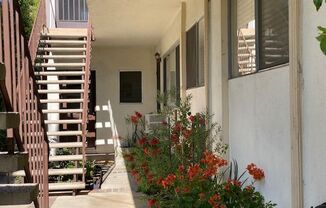 2 beds, 2 baths, $2,175, Unit Unit C
