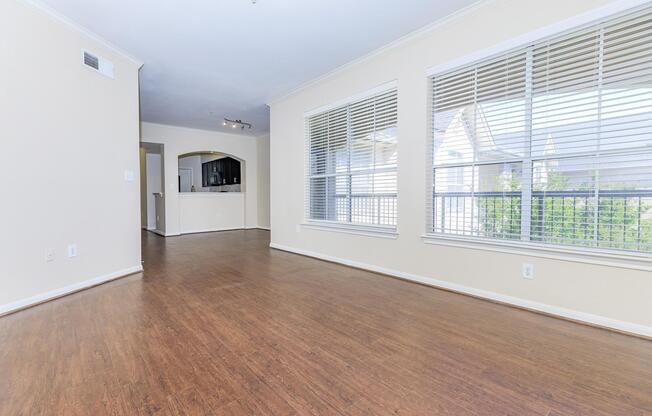 2 beds, 2 baths, 1,211 sqft, $1,690