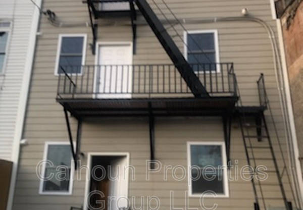 3506 WOODBROOK AVE