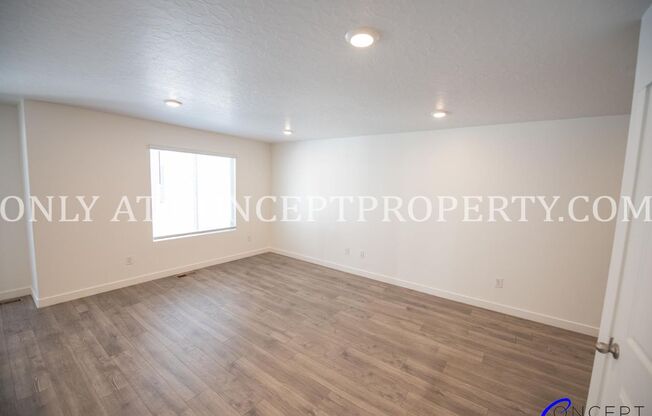 Brand-New Beautiful Spacious Modern Townhome in Lehi with Luxury Finishes & Prime Amenities