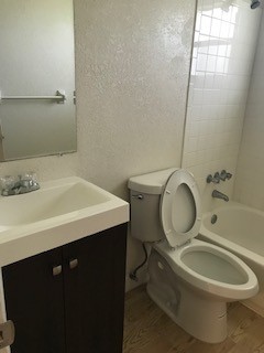 2 beds, 2 baths, 900 sqft, $2,250, Unit 2176#05