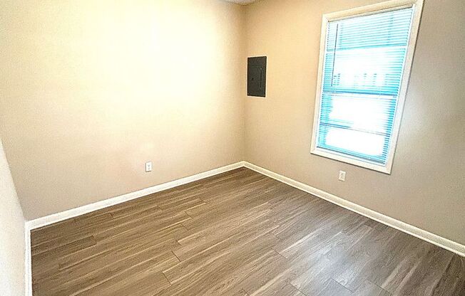 2 beds, 1.5 baths, 815 sqft, $999, Unit 4633