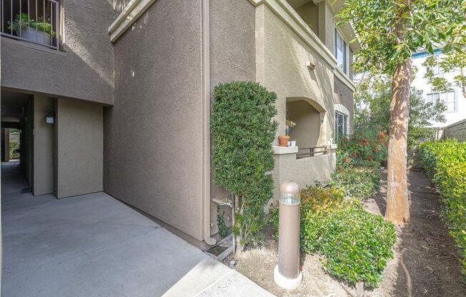 2 Bedroom Corner Unit in Canyon Point, Aliso Viejo!