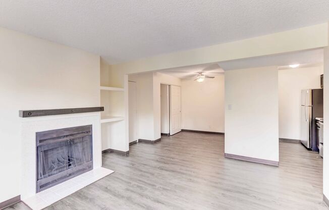 1 bed, 1 bath, 670 sqft, $1,600, Unit 10-308