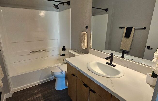 2 beds, 1 bath, 790 sqft, $2,495, Unit G203