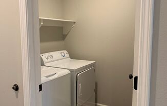 2 beds, 2 baths, 1,300 sqft, $1,750, Unit 24