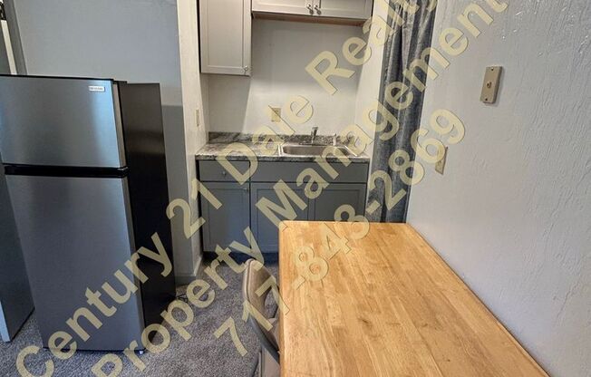 1 bed, 1 bath, $695, Unit 4766