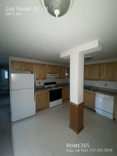 2 beds, 1 bath, 1,100 sqft, $1,350