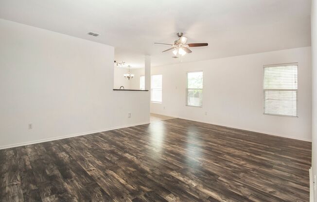 3 Bedroom 2 bath home!