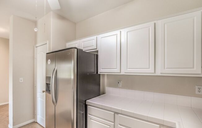 2 beds, 2 baths, $2,400