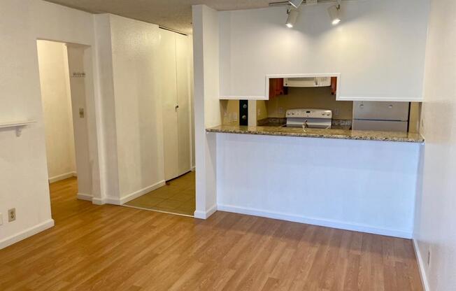 370 IMPERIAL WAY