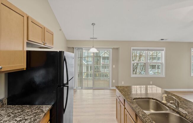 2 beds, 2 baths, $1,675