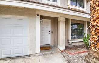 4 beds, 2.5 baths, $2,000