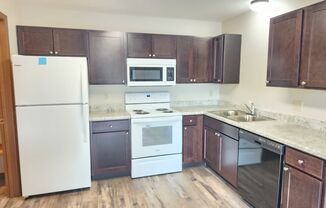 2 beds, 1 bath, 1,040 sqft, $925, Unit 34