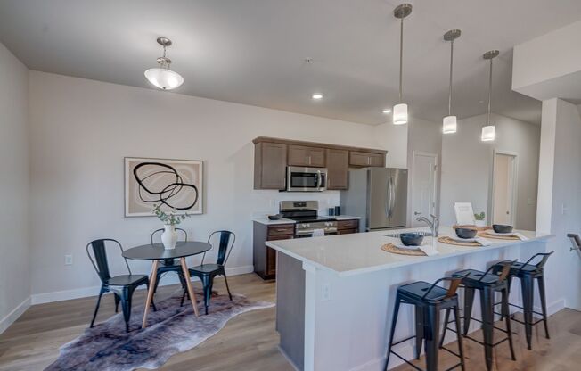 3 beds, 3 baths, 2,000 sqft, $2,995, Unit 2647-103