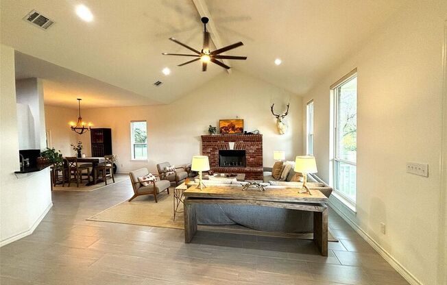 1416 CADDO PEAK TRL