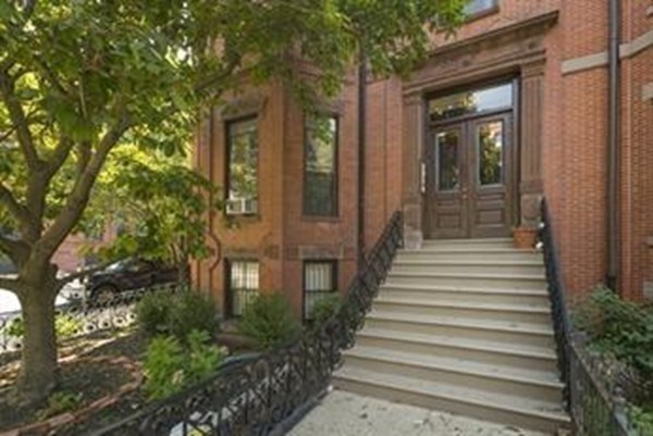 351 Beacon St Apt 4
