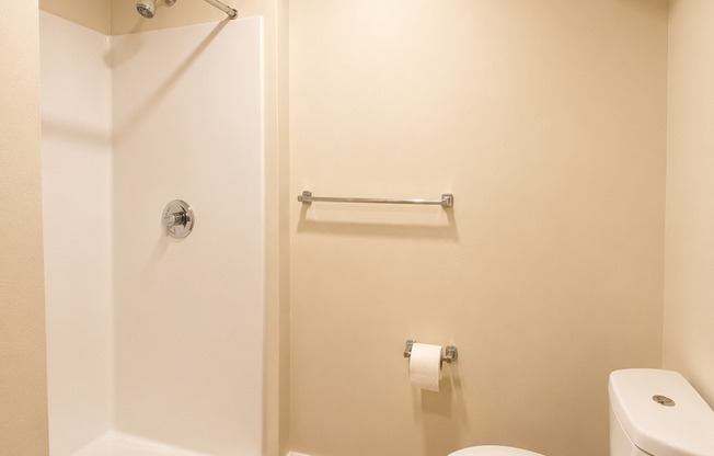 Studio, 1 bath, 178 sqft, $999, Unit 227