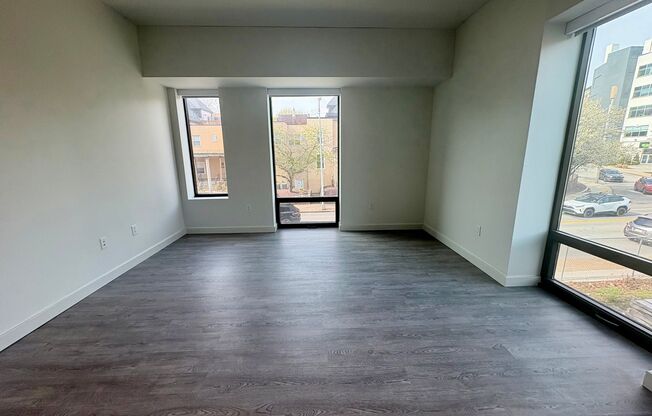 1 bed, 1 bath, 726 sqft, $2,630