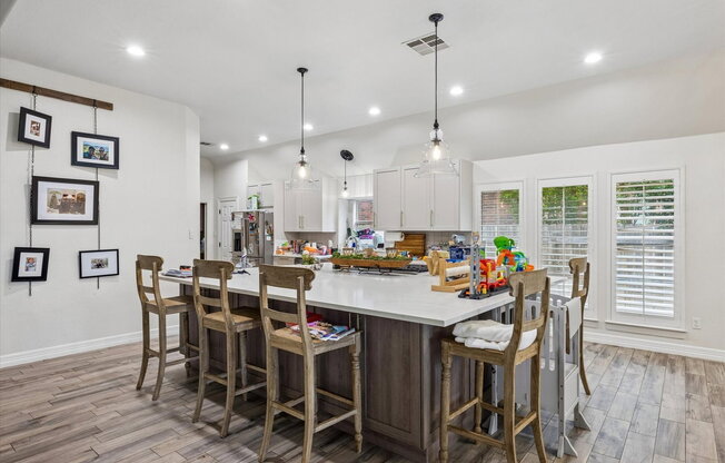 1129 CASTLE PATH