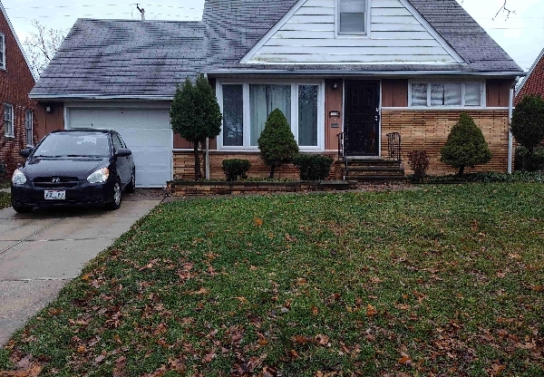 20550 S LAKESHORE