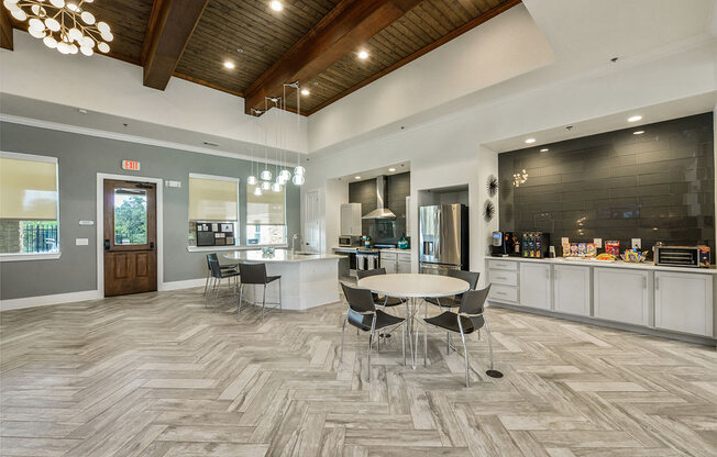 Champions Gate Apartments in San Antonio Dining Space