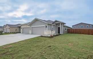 AVAILABLE NOW! GORGEOUS 4 BEDROOM DUPLEX LOCATED IN MIDLOTHIAN ISD!