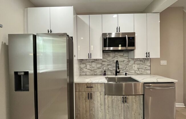 3 bedroom 3 bath property at 1416 dover st