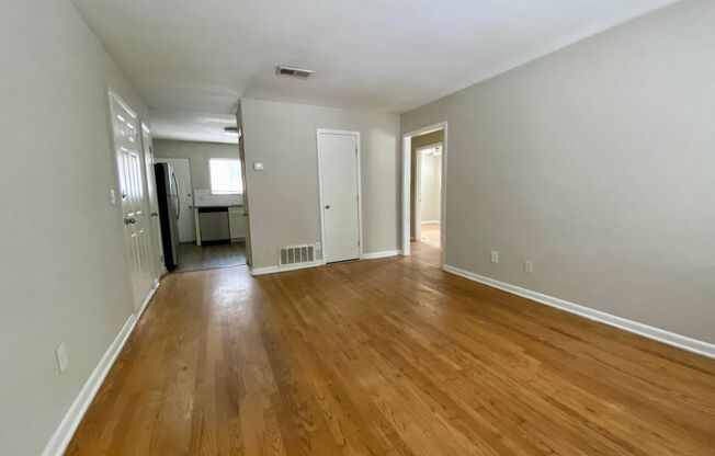2 beds, 1 bath, 850 sqft, $1,670, Unit 485-C47