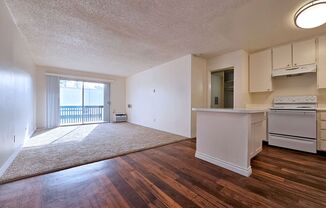 1 bed, 1 bath, 650 sqft, $1,695, Unit 16