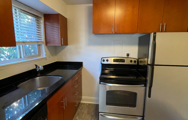 1 bed, 1 bath, 588 sqft, $1,695, Unit 104