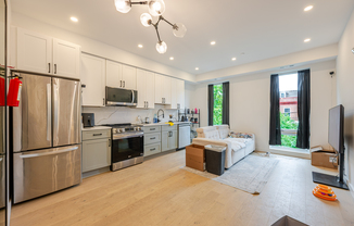 30 KENNEDY ST NW