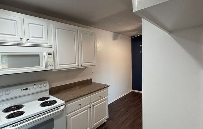 1 bed, 1 bath, 750 sqft, $2,365, Unit 1704