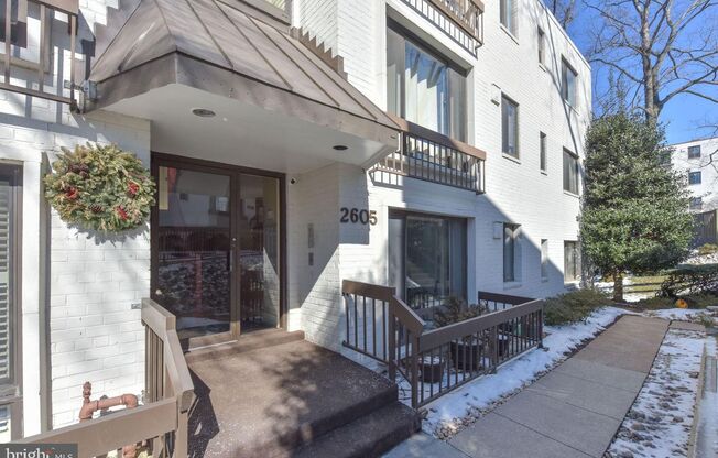 3 bedroom apartment in Glover Park - GEORGETOWN NORTH CONDOMINIUMS