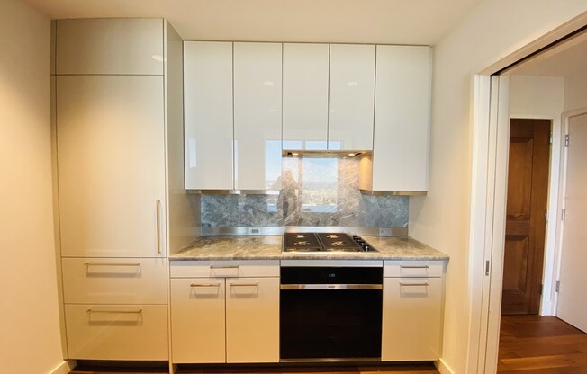 2 beds, 2.5 baths, 1,357 sqft, $16,000, Unit 3608