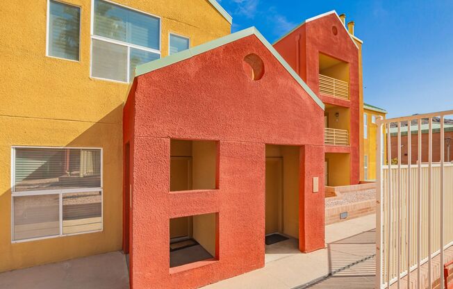 Awesome Townhouse in the heart of Tempe-Near ASU!