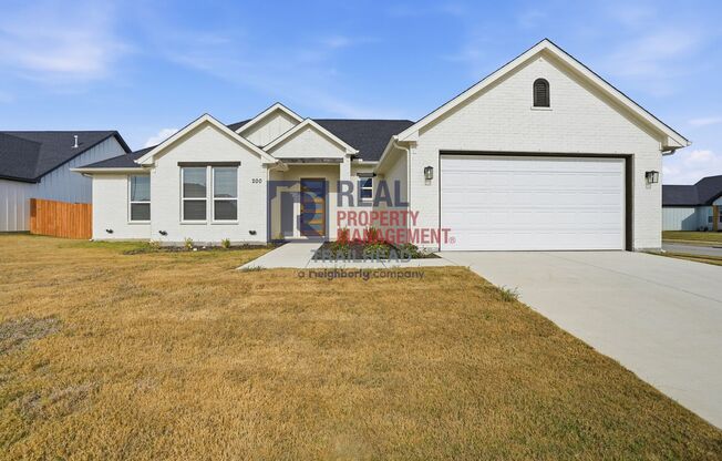 Luxury-Inspired 4-Bedroom Home with Distinctive Interior Design