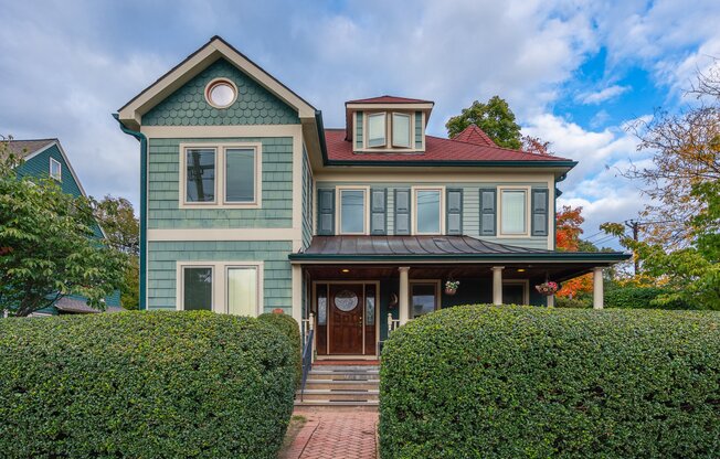 40 WILLOW ST