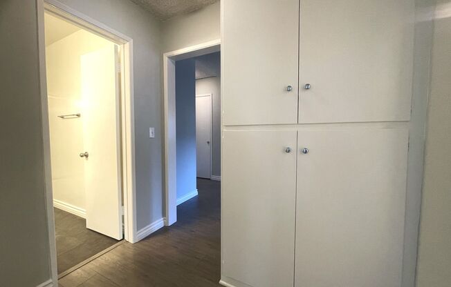 2 beds, 2 baths, 1,050 sqft, $3,195, Unit 01