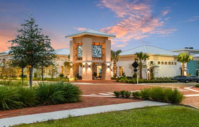 Exterior at Centre Pointe Apartments in Melbourne, FL