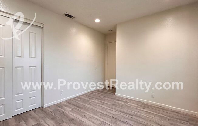 2 beds, 1 bath, $1,395