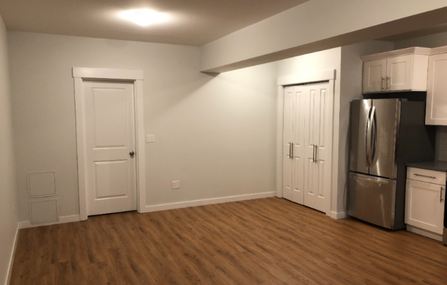 1511 SW DOLPH CT