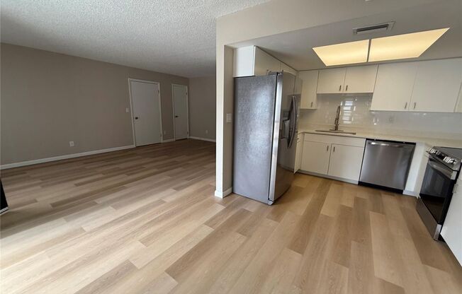 Completely Renovated 2 Bedroom Apartment in Ocala's Historic District