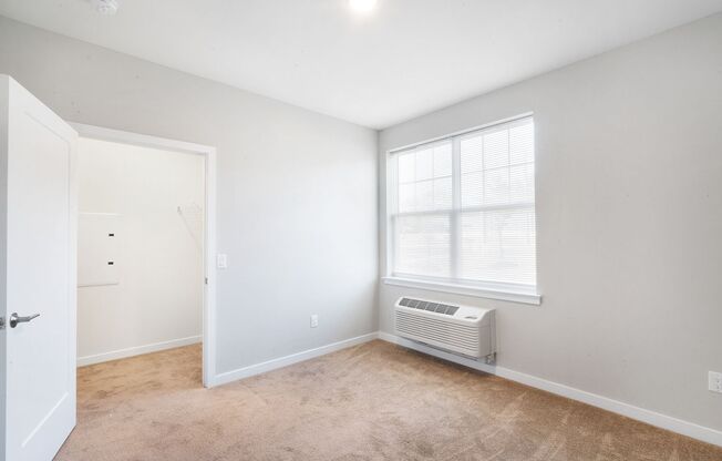 2 beds, 2 baths, 1,084 sqft, $2,525, Unit 1102