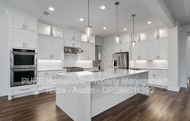1138 WOODPARK LN