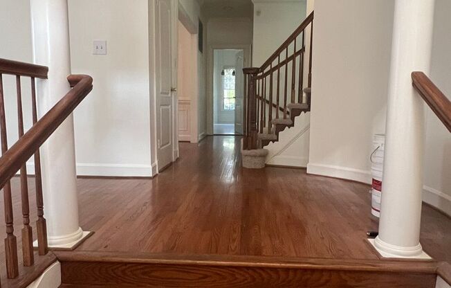 Beautiful residence in great location!