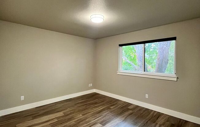 1 bed, 1 bath, $1,595, Unit 14